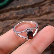 925 Sterling Silver 3 Gram Natural Red Garnet Rectangle Gemstone EthnicRing Band