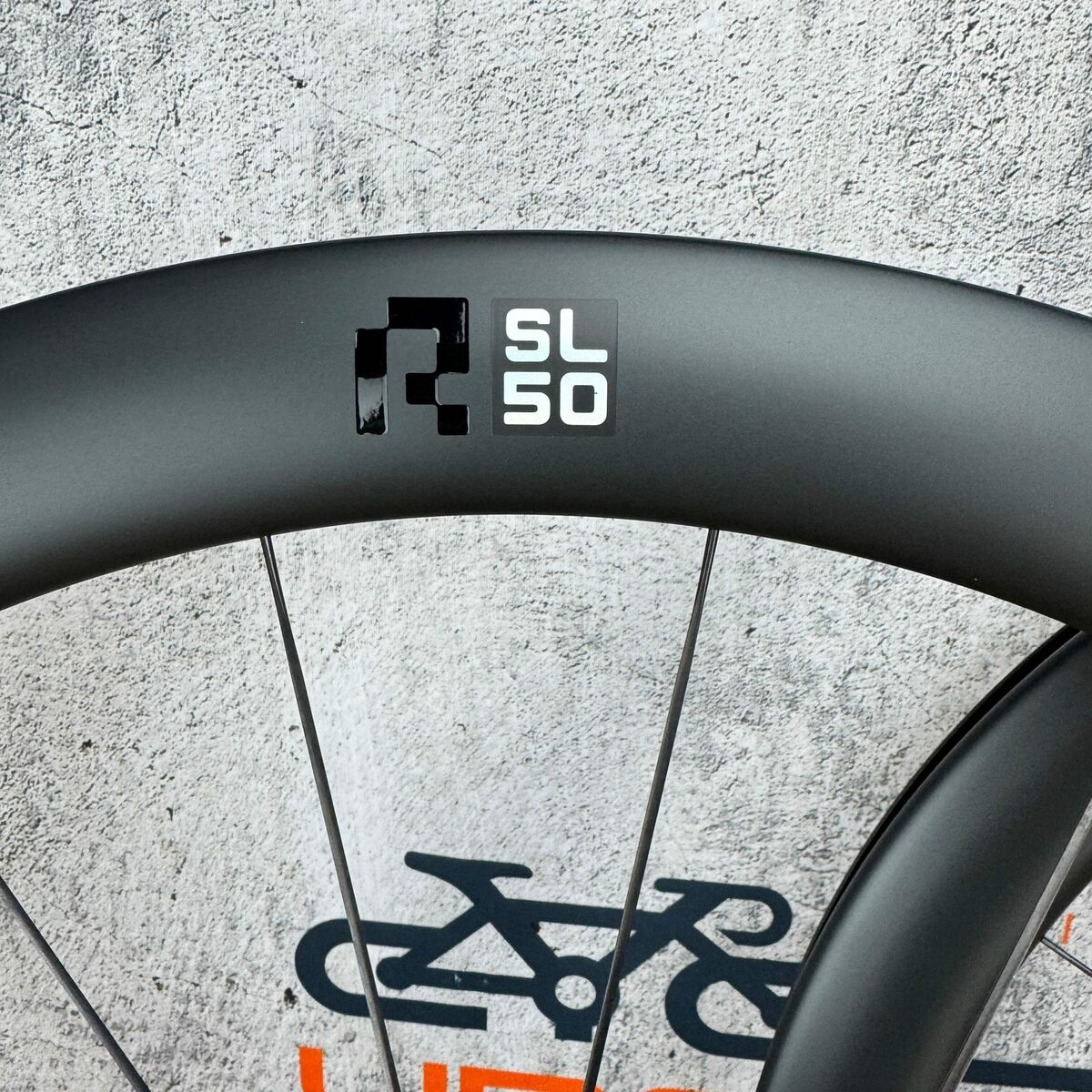 New! Cannondale Hollowgram R-SL 50 Carbon Tubeless Disc New! Cannondale Hollowgram R-SL 50 Carbon Tubeless Disc