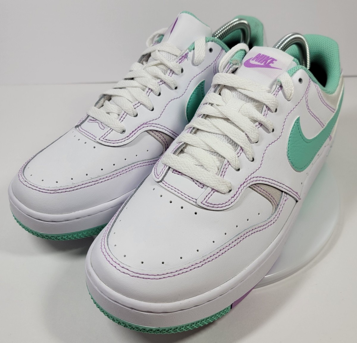 シューズ(女性用) WMNS NIKE GAMMA FORCE 10.5 Amazon.com | Nike Gamma Force Women's Shoes (DX9176-005