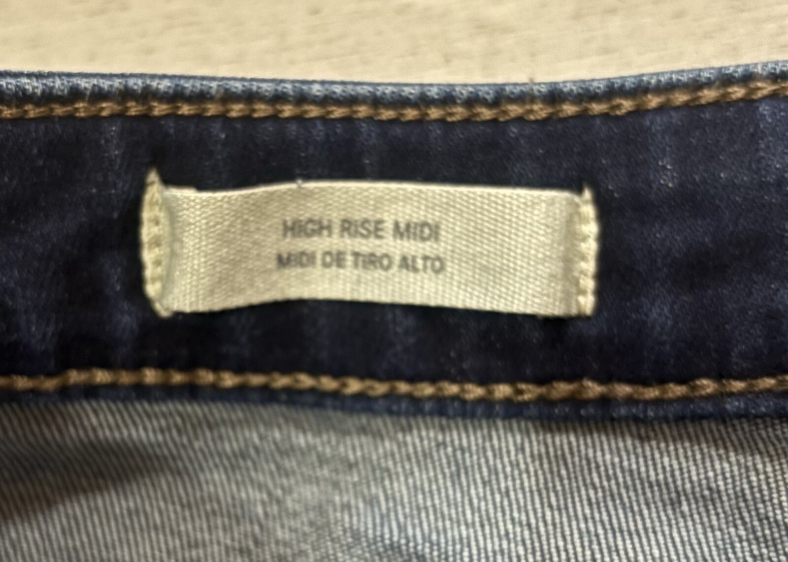 Universal Thread Distressed Cutoff High-Rise Midi… - image 5