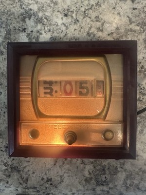 Vintage 1950 s Tymeter Numechron Tele-Vision Lighted TV Clock Model 700 Works