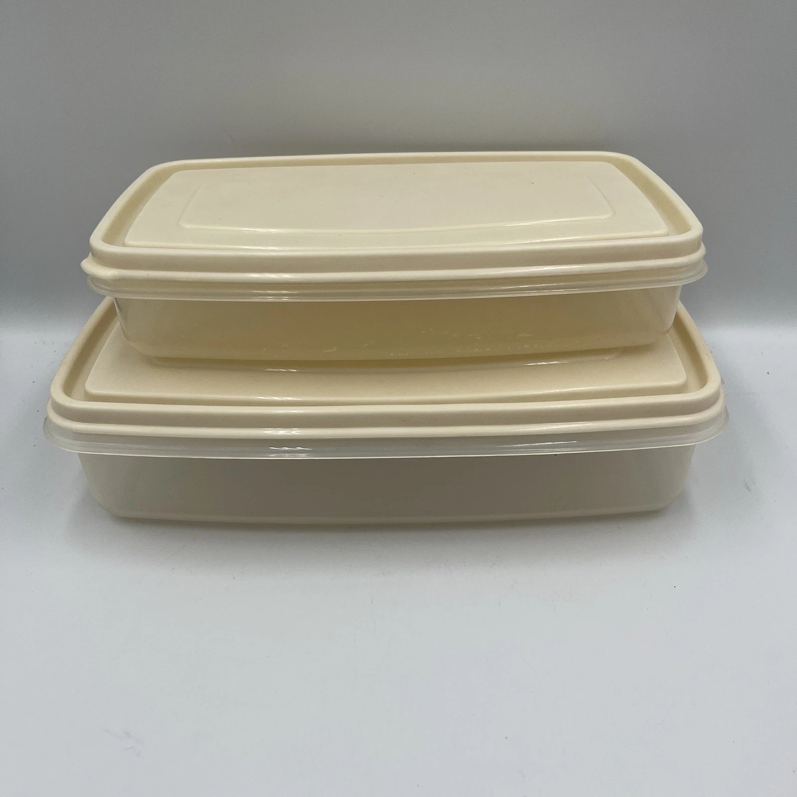 Vintage Rubbermaid Servin' Savers #5 & #6 Storage Container w/ Almond Lid