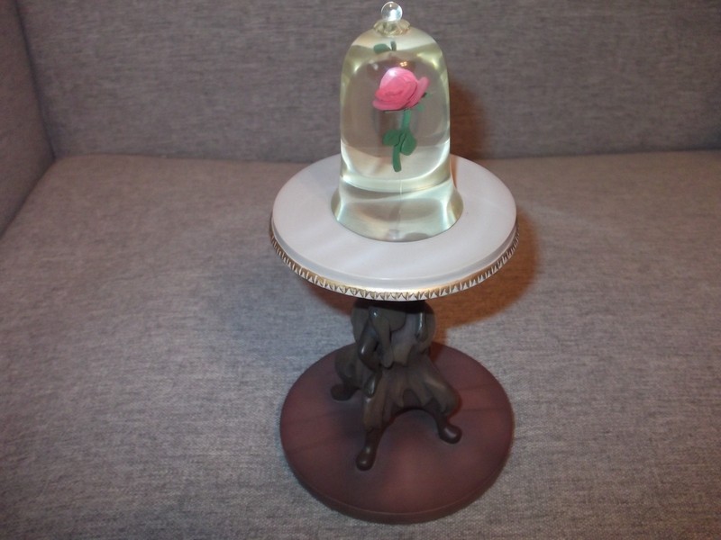 WDCC Disney Rose Table The Enchanted Rose Box & COA