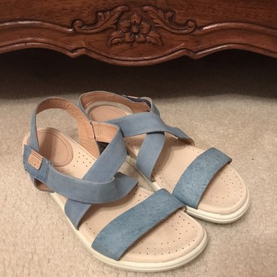 Ecco Women's Light Blue Leather Sandals EU39/US8