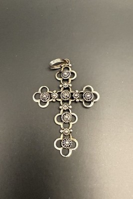 Antique 950 Silver Cross Pendant   Handcrafted Floral Filigree Design