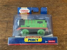 Fisher Price Wooden/Diecast Thomas Train Battery Operated Percy! NEW!