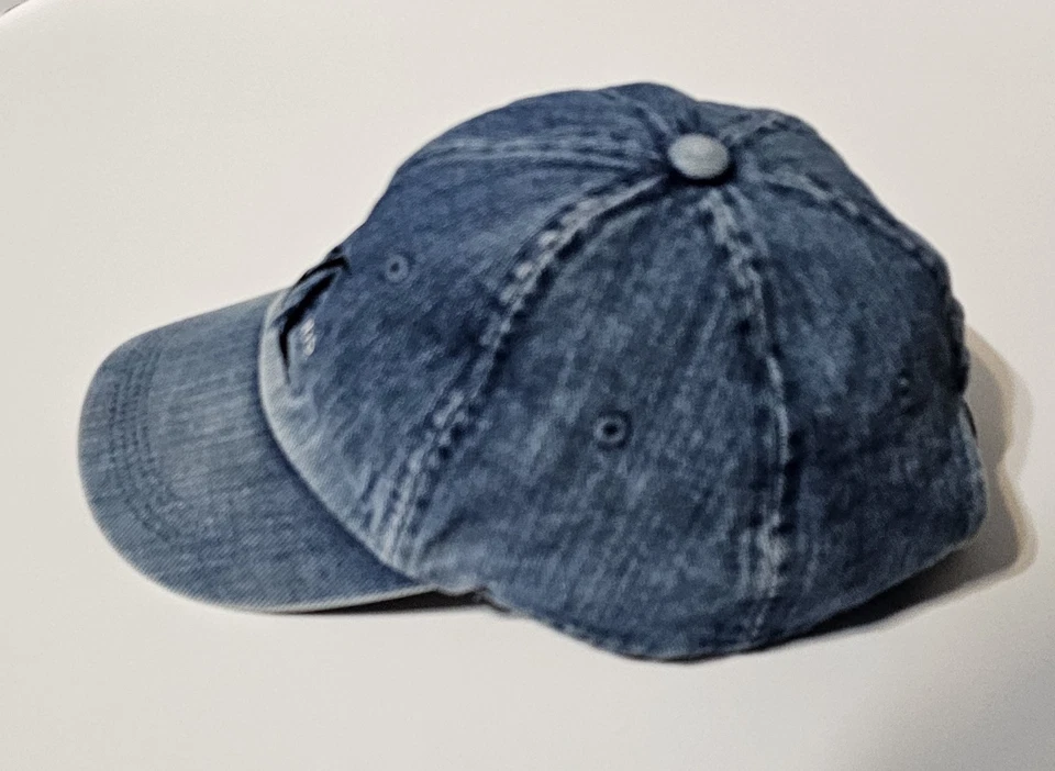 Gorra vaquera para mujer Calvin Klein. Talla única para todos. Foto 2 de 4