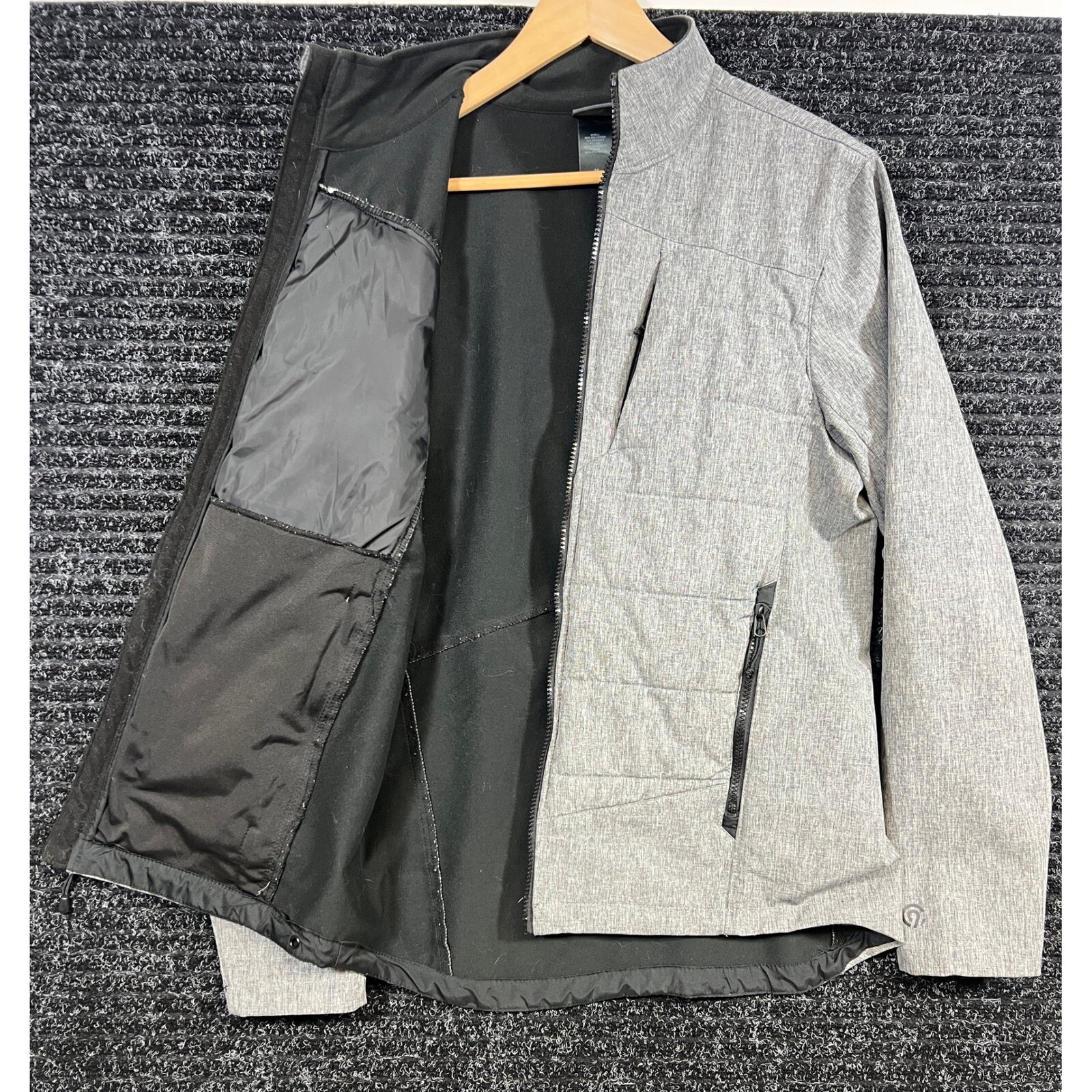 Champion Softshell Jacket Full Zip Lightweight Gr… - image 4