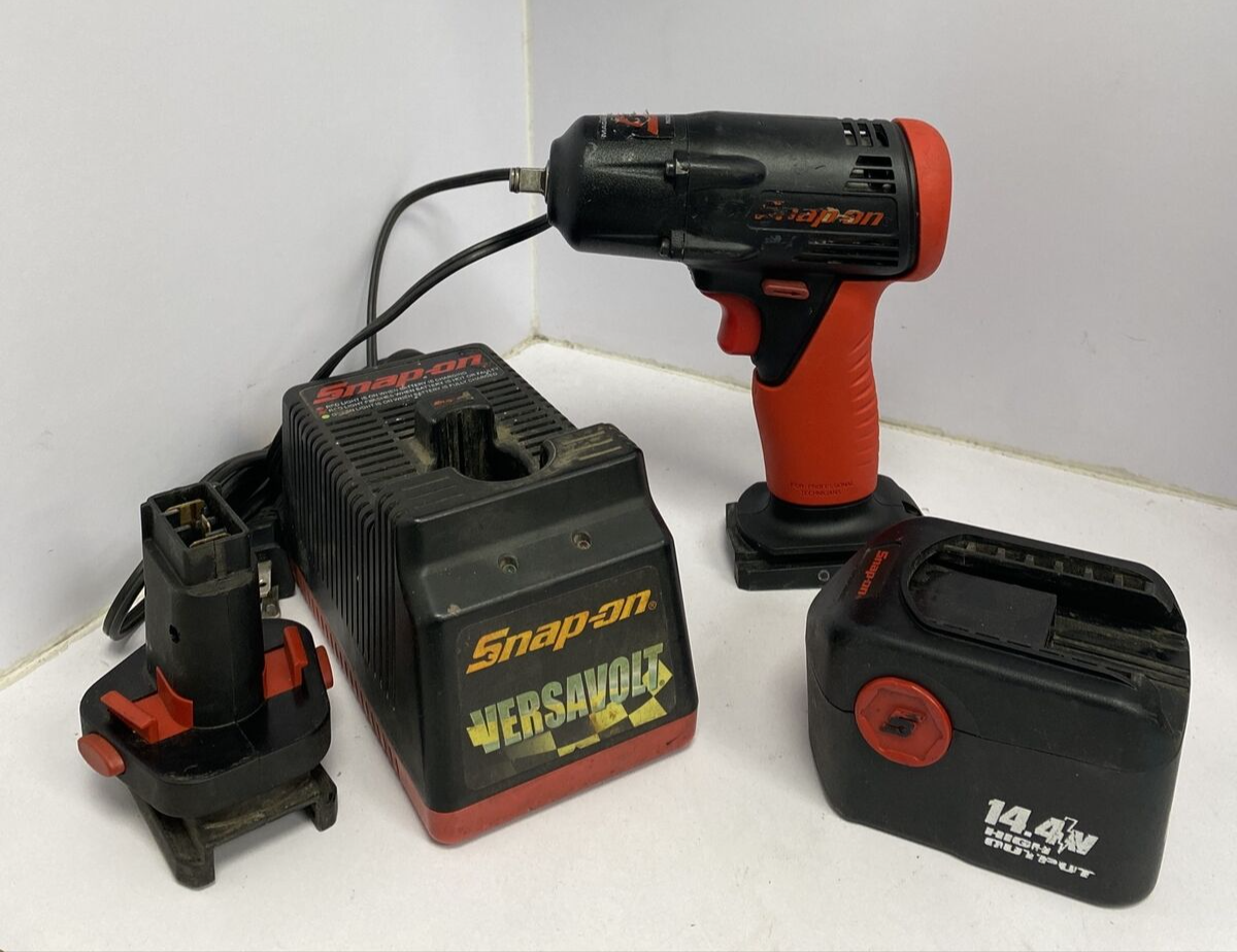 SNAPON CT4410 3/8" Cordless Impact Wrench with Battery CTB4147