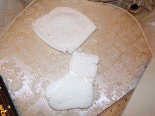 VTG New White Hat and Bootie Set