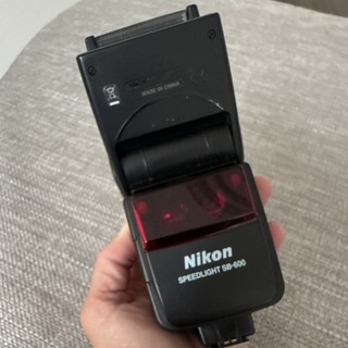 Nikon Speedlight SB 600 Shoe Mount Hot Shoe Flash LCD Display Xenon GN 30m