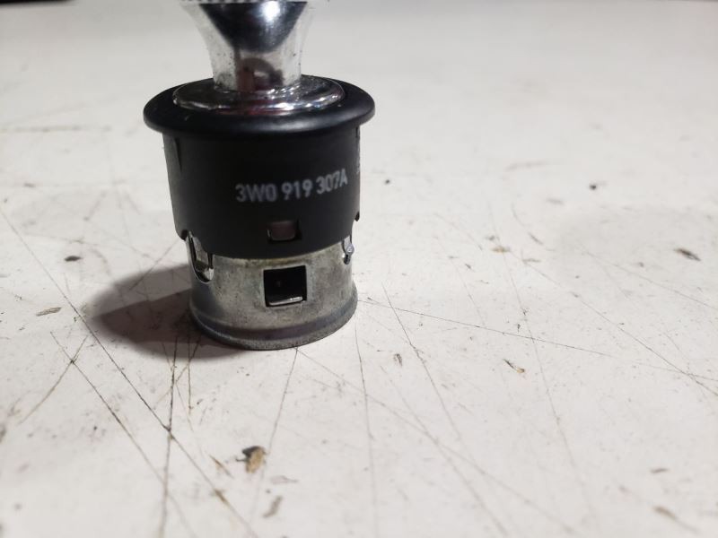 Bentley Continental Flying Spur 06-10 Cigarette Lighter Knob OEM 07 08