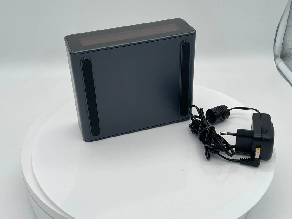 TechniSat Digitradio 51 – DAB+ / FM Radiowecker mit Lautsprecher -Display Defekt - Bild 3 von 4