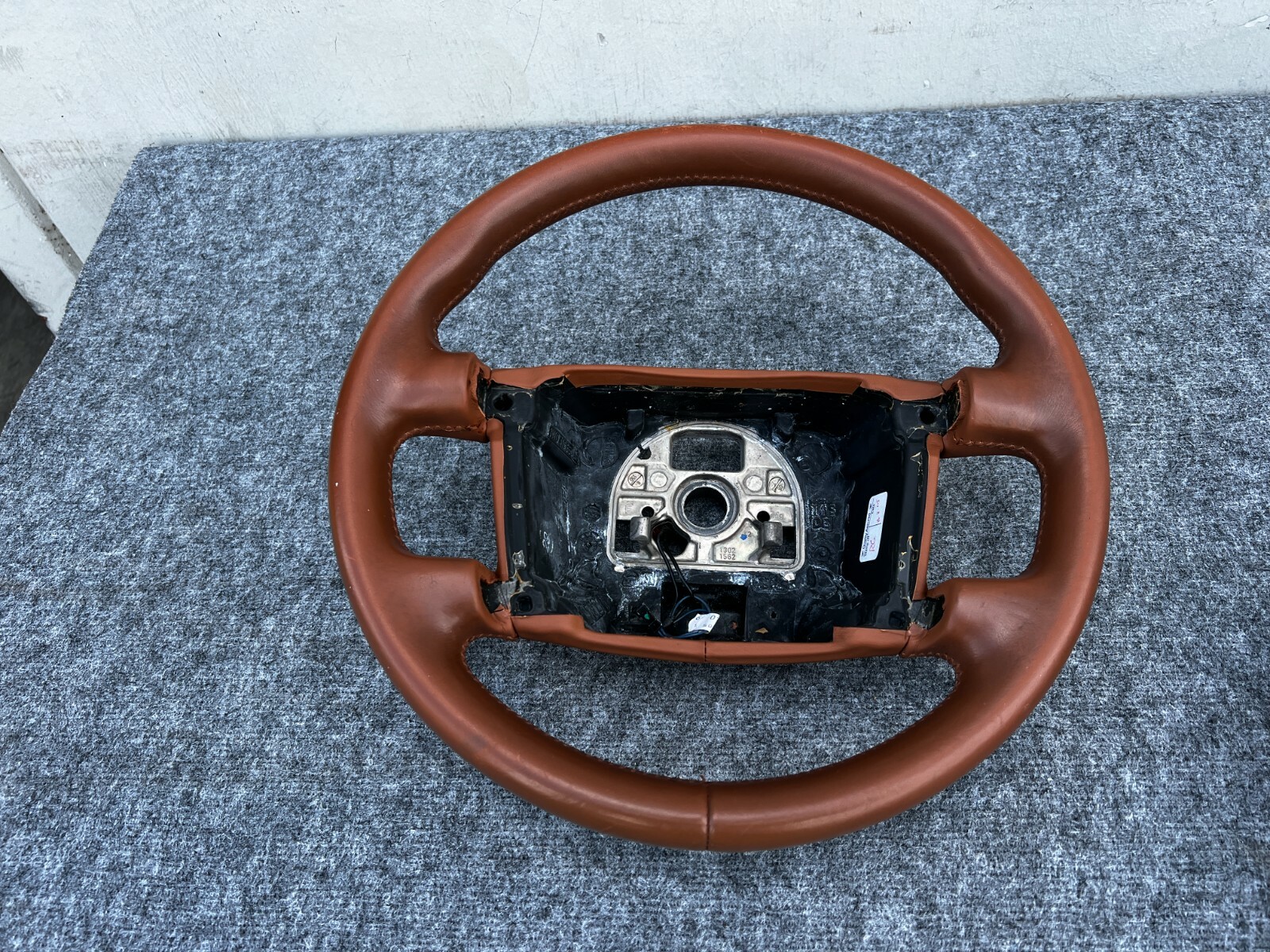 DRIVER STEERING CAMEL COLOR BENTLEY FLYING SPUR GT GTC (2004-2012) OEM