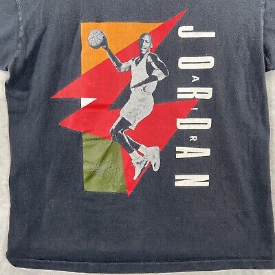 Vintage Nike Air Jordan T-Shirt men's Small (35-37) Black Vintage Nike Air Jordan T-Shirt men's Small (35-37) Black