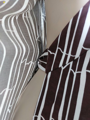 NWT Diane von Furstenberg DVF Silk Jersey Wrap Dress, UK 10, New Yazhi "Bamboo" - Picture 6 of 16