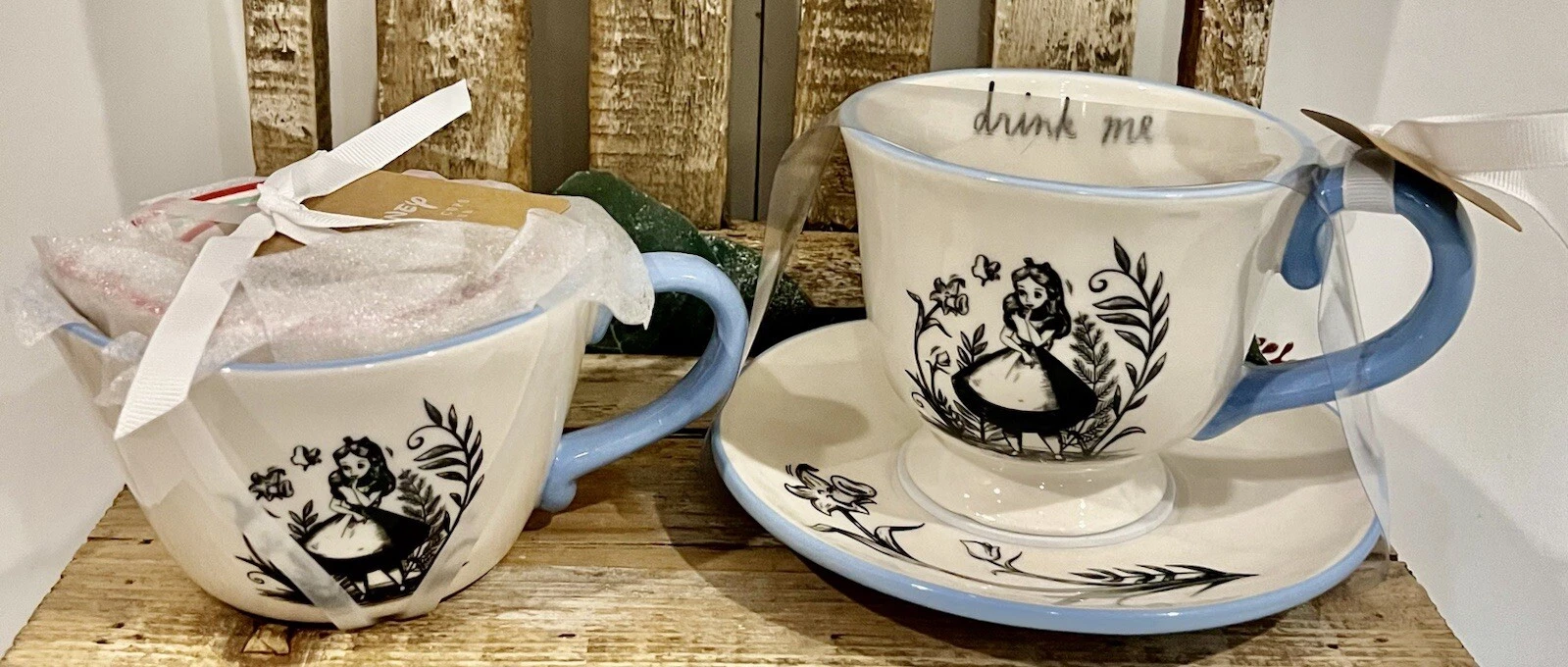 NEW Rae Dunn Disney Alice in Wonderland Measuring Cups & Drink Me Saucer Mug Cup