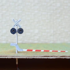 2 x HO scale railroad grade crossing signal arm gate stop lever 2 tracks #S20R