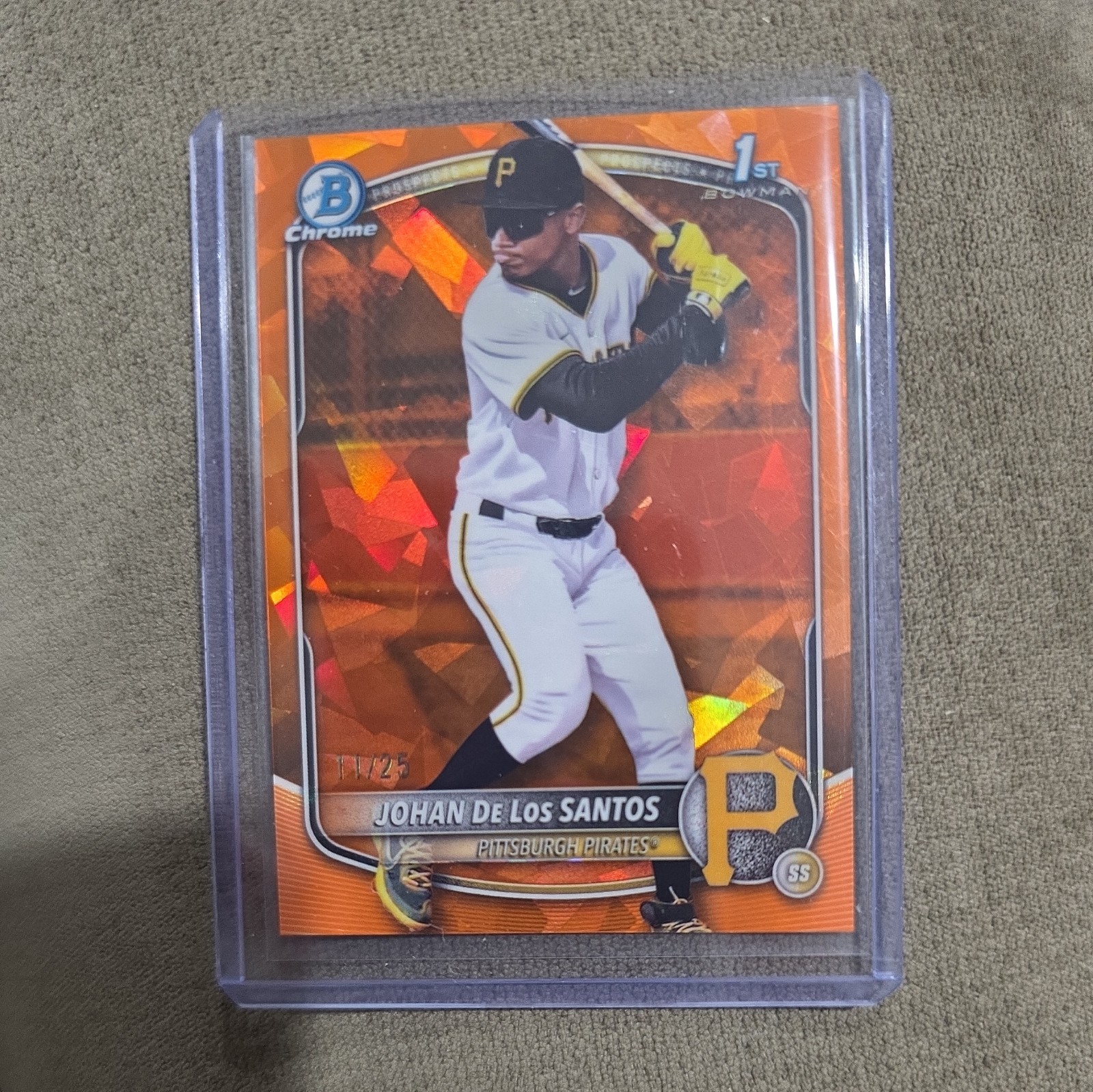2025 Bowman Chrome Sapphire Johan De Los Santos 1st Pirates Orange /25