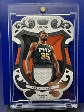 2023-24 Panini Crown Royale - Coat of Arms Kevin Durant #COA-DUR (MEM)
