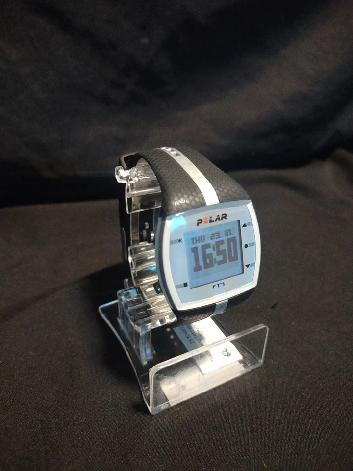 Reloj monitor de ritmo cardíaco Polar FT7 para hombre con correa negro/plateado. Se adapta a muñeca de 8,5 Foto 2 de 4