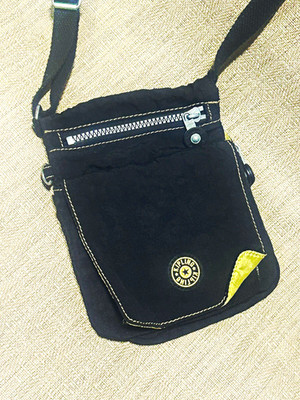 Kipling Black Small Crossbody Bag Zip Closure Adjustable Strap Beige Lining