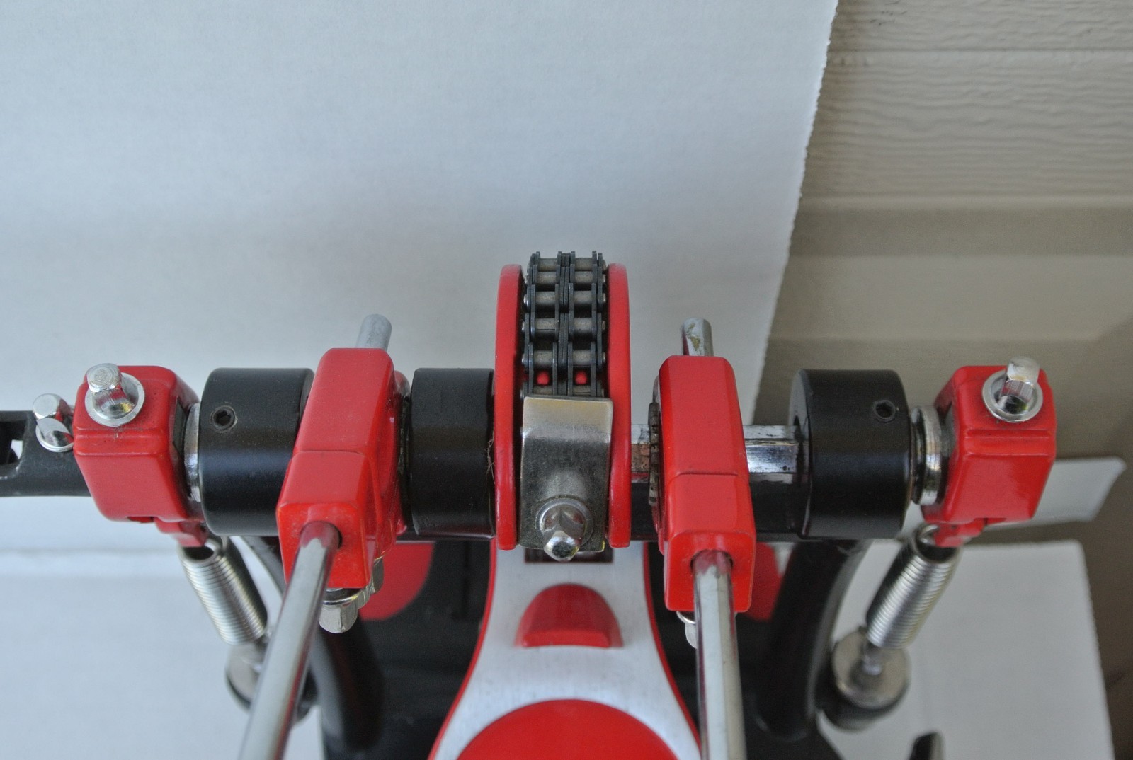 CHECK THIS OUT DAWG!!! BIG DOG DRUM STUFF of UK? RED DOUBLE BASS PEDAL! L216