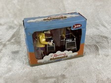 Jam Racing Grannies Crippling Speed Wind Up Old Ladys with Walkers Figures. NIB.