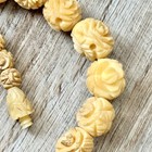 Vintage Carved Bead Necklace Ascending Cabbage Rose Pattern — photo 8