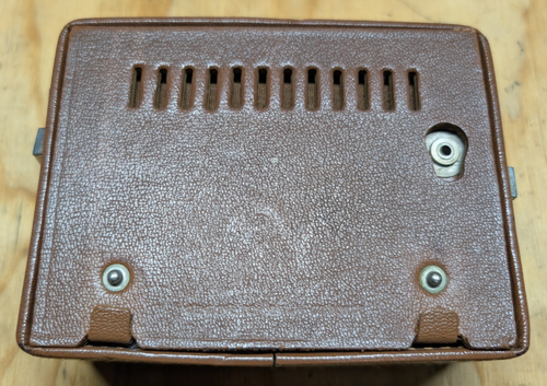 Radio d'epoca Motorola modello a tutti i transistor X39N - SOLO PEZZI DI RICAMBIO - Foto 4 di 7