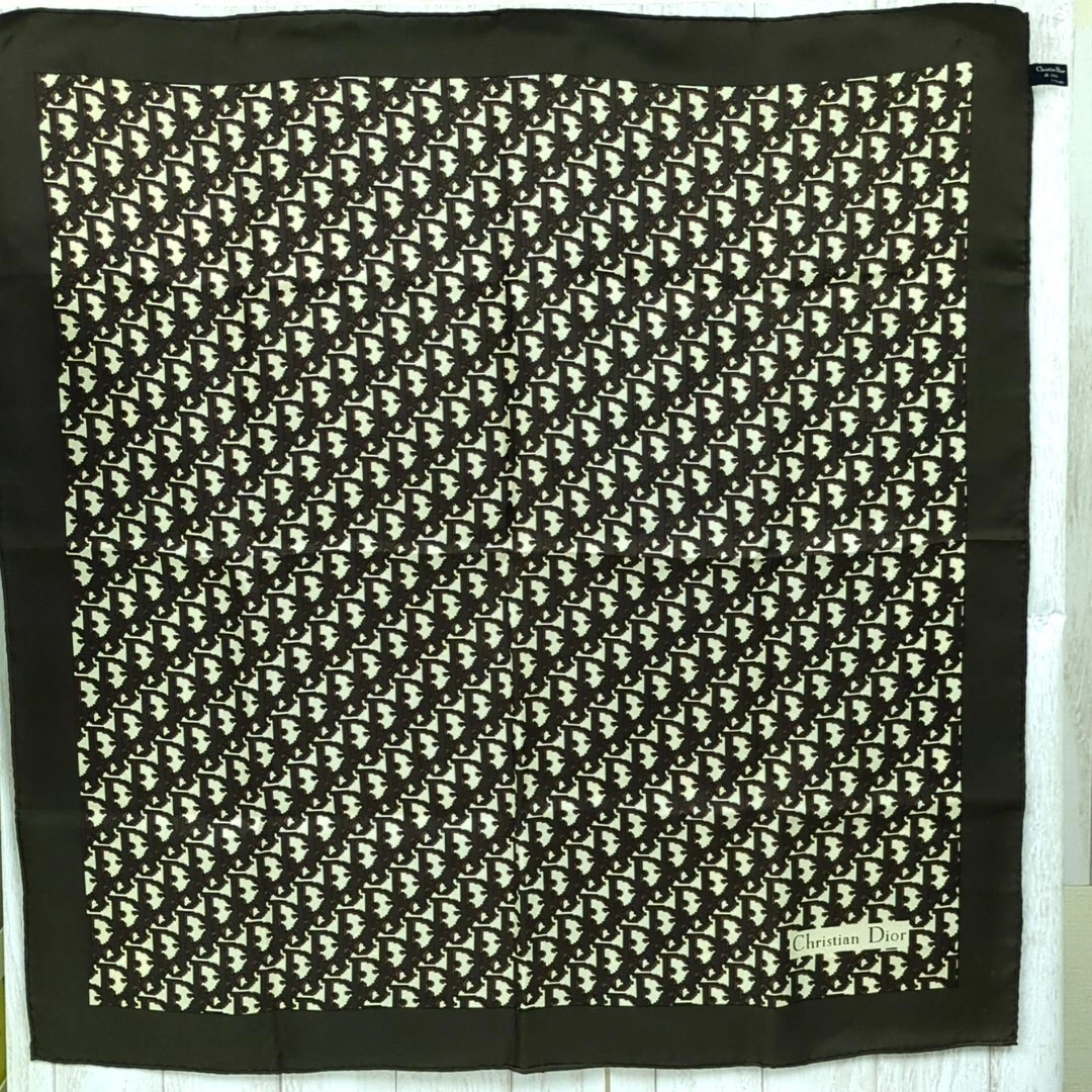 Christian Dior 100% Soie Foulard Trotteur Made in Japan Femme Occasion du Japon