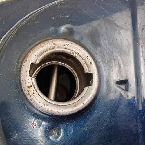 HONDA C100 ASTREA GRAND FUEL TANK - Picture 8 of 9