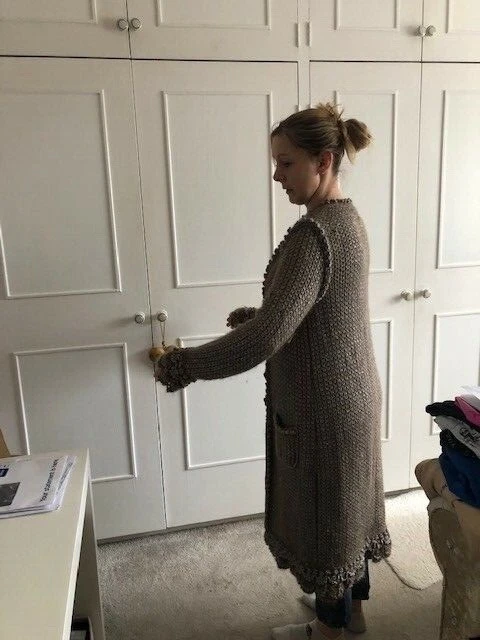 Cárdigan largo Chanel (CORREO GRATUITO Reino Unido) Foto 4 de 4