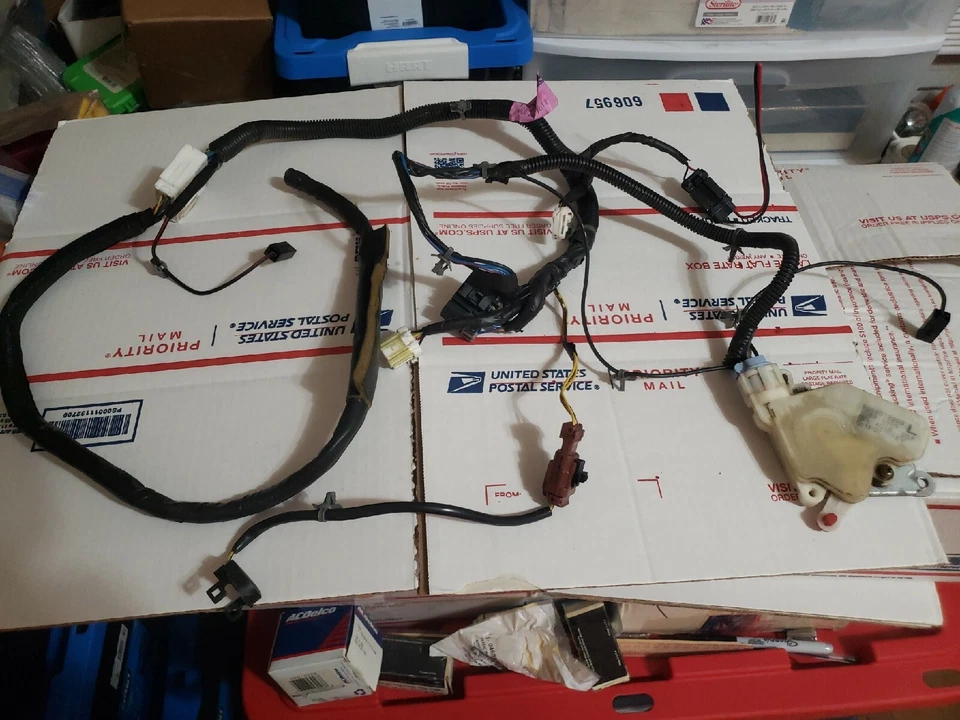 Nissan Xterra 2003 2004 puerta trasera arnés de cableado actuador conjunto fabricante original Foto 2 de 4