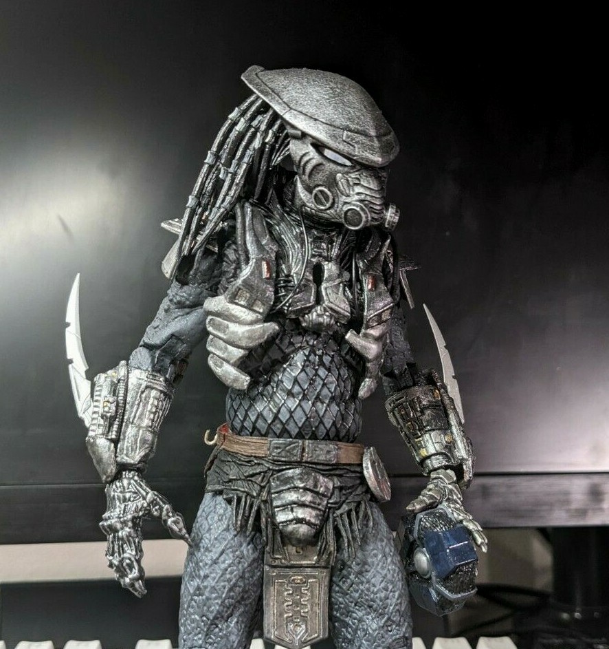 Custom 1/10 scale Predator Mask NON- LED ***MADE TO ORDER