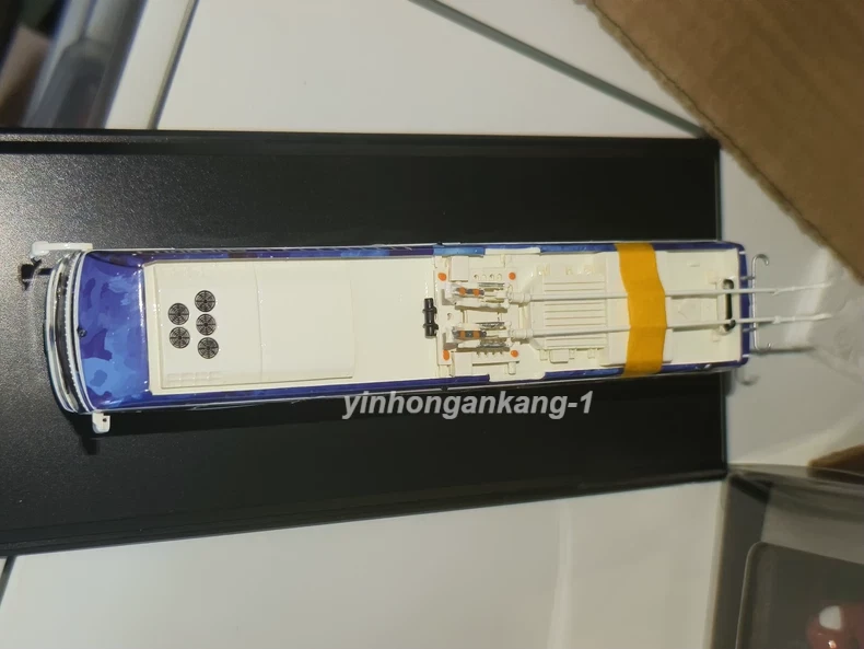 1/76 Shanghai Shenhua Route 15 Football Bus 30th Anniversary Resin Model - Image 3 of 4