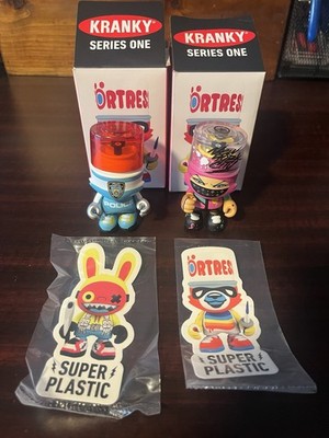 Superplastic 3'' Vinyl Kranky Series 1 Lot Of 2 Sket One & Toofly w Box & Sticker