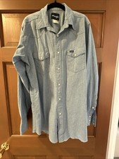 Men  s Vintage Wrangler Snap Front Long Sleeve Western Denim Shirt