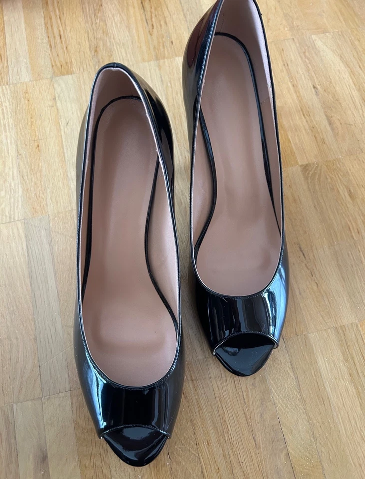 Peeptoes in Schw. Lack, wie neu, in 43 mit Karton - Bild 4 von 4