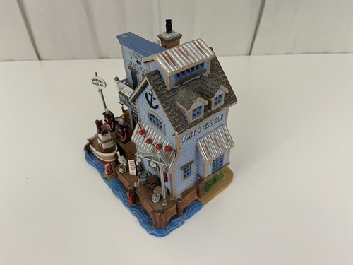 Lemax ‘10 Dockside Bait & Tackle House Plymouth Corners Village Collection *Read - Afbeelding 8 van 9