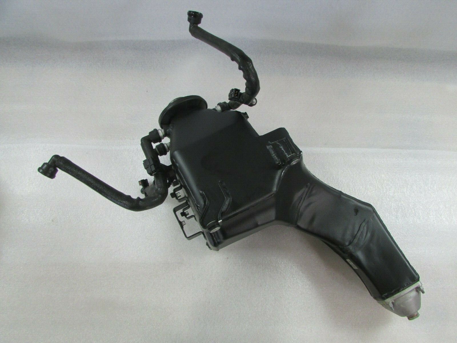 Ferrari 488, Engine Oil Tank, Used, P/N 325249