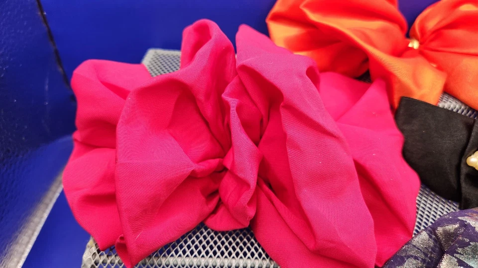 Lot of 5- 1980's-Hair Barrette Clip-Orange, Purple, Black, Silver, Pink Vintage - Image 4 of 4