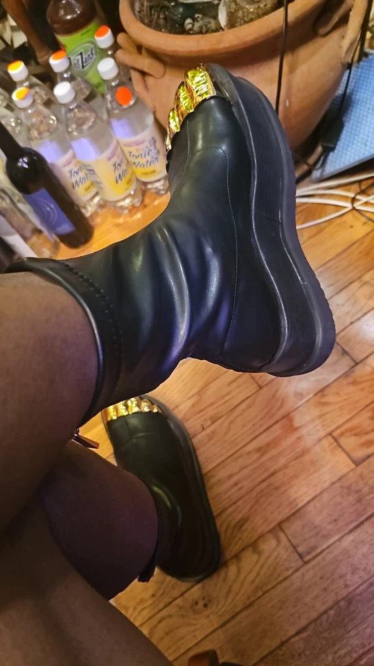 Botas Anke Puntera Negra Dorada Inspiradas en Schiaparelli 8.5 EE. UU. EU39 UK6 Solicitar Otra Talla Foto 2 de 4