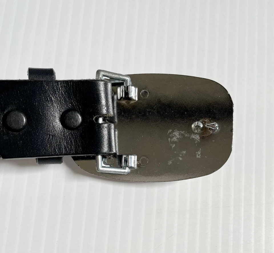 Cinturón Ala Roja Vintage y Hebilla de Cinturón Western Tono Plata con Piedra Color Ámbar Foto 4 de 4