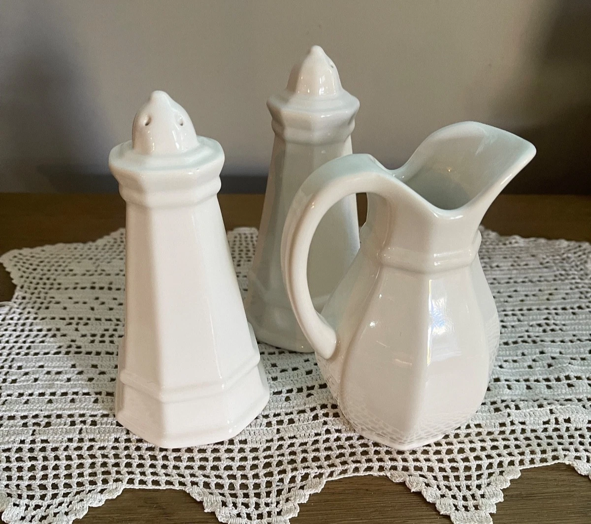 Vtg Pfaltzgraff Lighthouse Salt And Pepper Shakers & 5" Creamer White