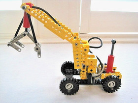 Lego Technic 8040 Universal Building Set - 100% Complete w/Manuals - No Box