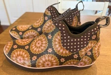 Bogs Mattie Dahlia Garden Green Brown Pink Rubber Rain Ankle Boots Women's 8