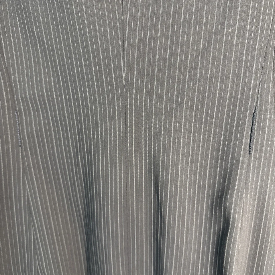 MaxMara 98% Wool Navy Pinstripe Double Breasted Blazer & Pants Suit Women Size 6 - Image 4 of 4