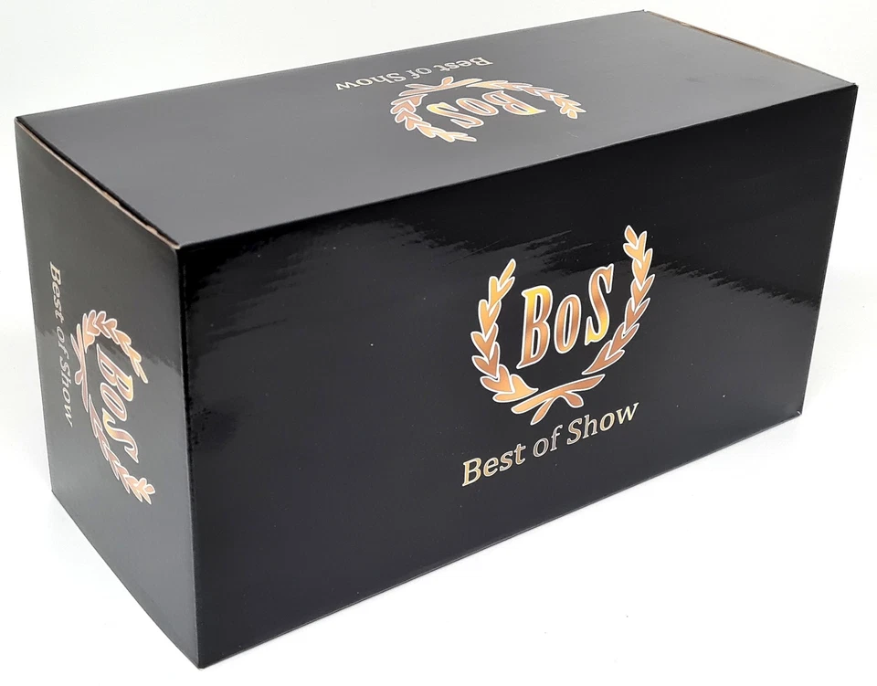 BOS 1/18 - Volvo 144 Saloon 1968 Light Blue Resin Scale Model Car - Image 2 of 4