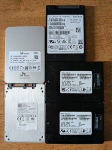 SanDisk X300 SD7TB6S-256G 256GB 2.5" SATA III Internal Solid State Drive (Used, Tested Good)